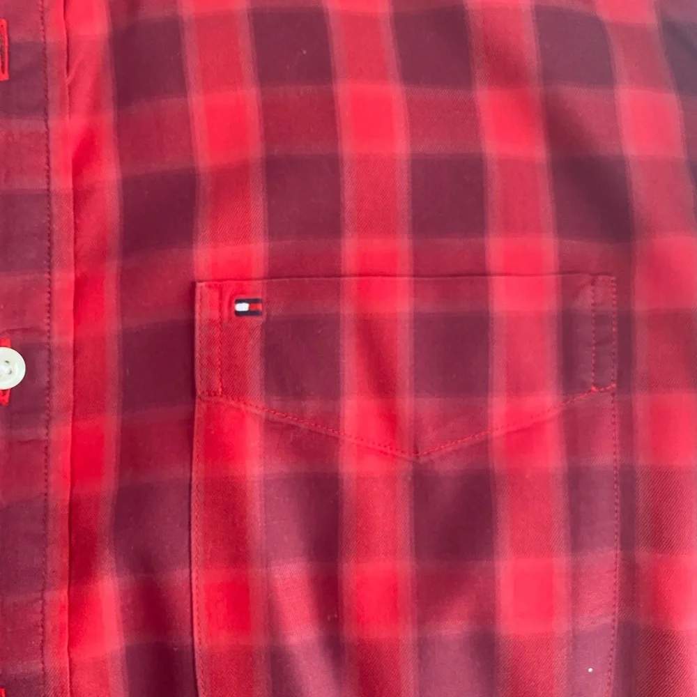 Tommy Hilfiger Large button down - perfect condition!  Red checkered plaid - Picture 2 of 4